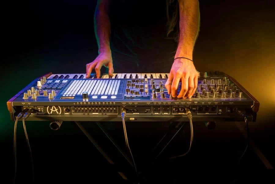 Arturia MatrixBrute