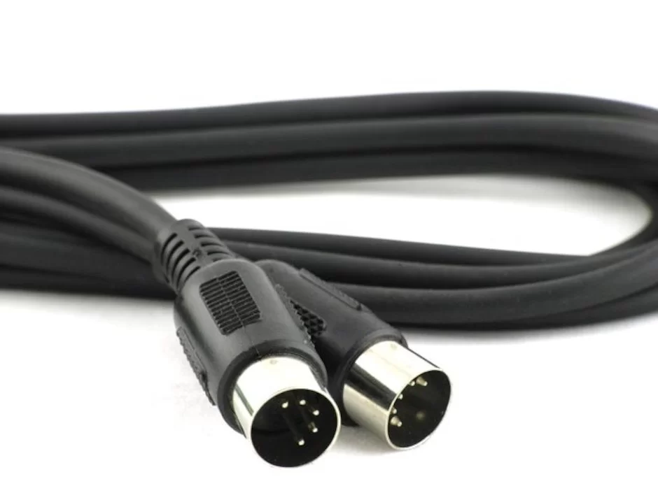 AMP SD-3 MIDI Cable 0.9m - Black