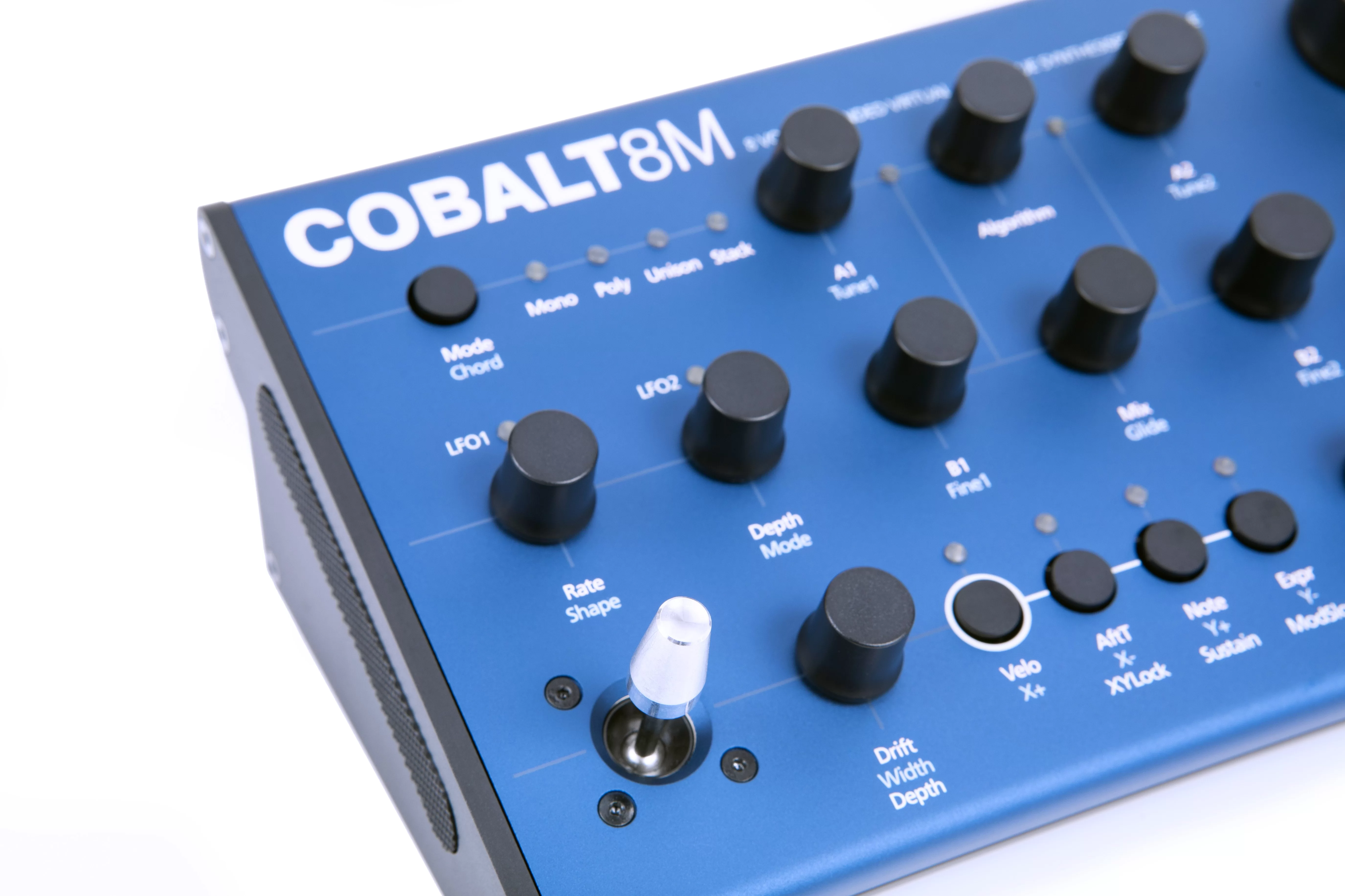 Modal COBALT8M